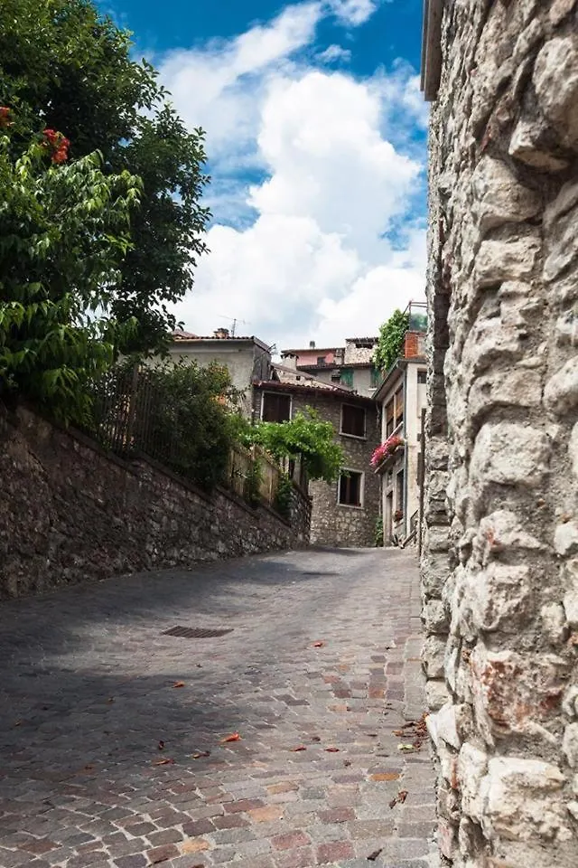 Antico Borgo Prabiu - Appartement Casaliva - Gardaseeappartements Tignale